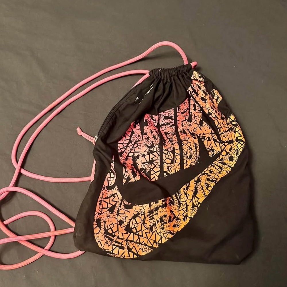Nike Black and Pink Graphic Drawstring Backpack